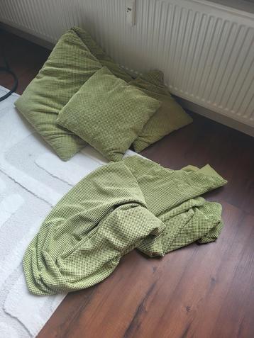 Xenos Kussenhoezen, Binnenkussens & Plaids beschikbaar voor biedingen