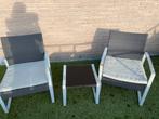 Tuinsetje met 2 stoelen en tafeltje met roestplekjes, Kunststof, Gebruikt, Stoel, Tuinset