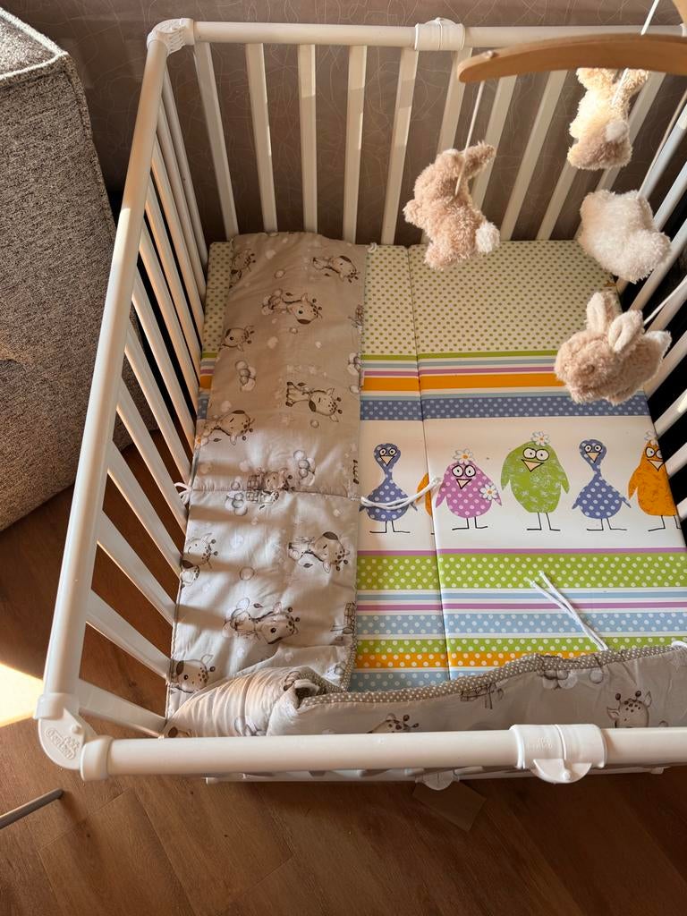 Opklapbare box met wieltjes wit, 105x90cm, Kinderen en Baby's, Boxen, Ophalen, Zo goed als nieuw, Rechthoekig, Wieltjes