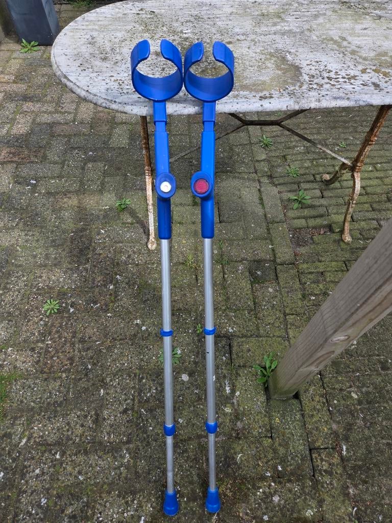 Krukken, Diversen, Ophalen of Verzenden, Verstelbaar, Zo goed als nieuw