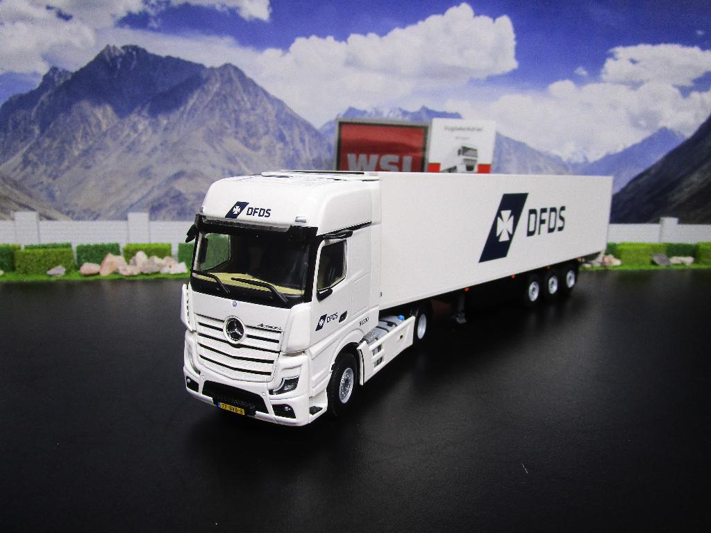 Wsi 01-4546 DFDS , Mercedes-Benz Actros MP5 Giga Space, Ophalen, Nieuw, Bus of Vrachtwagen, Wsi