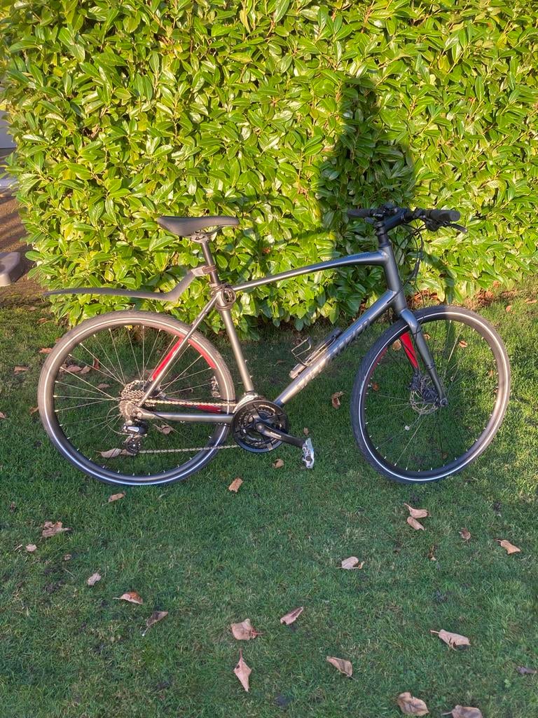 Specialized Sirrus Hybride/Gravelbike - Zo goed als nieuw, Versnellingen, Zo goed als nieuw, 53 tot 57 cm, Ophalen