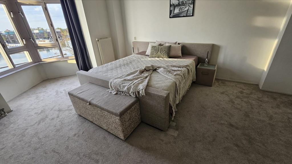 Swiss-Sense Boxspring bed 210x180 cm - Gebruikt, prima staat, Huis en Inrichting, Slaapkamer | Bedden, Ophalen, Gebruikt, 210 cm