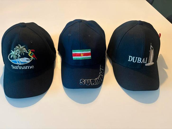 Petten-verzamelaar: Suriname & Dubai Cap/pet /baseballpet, Kleding | Dames, Hoeden en Petten, Nieuw, Pet, One size fits all, Ophalen