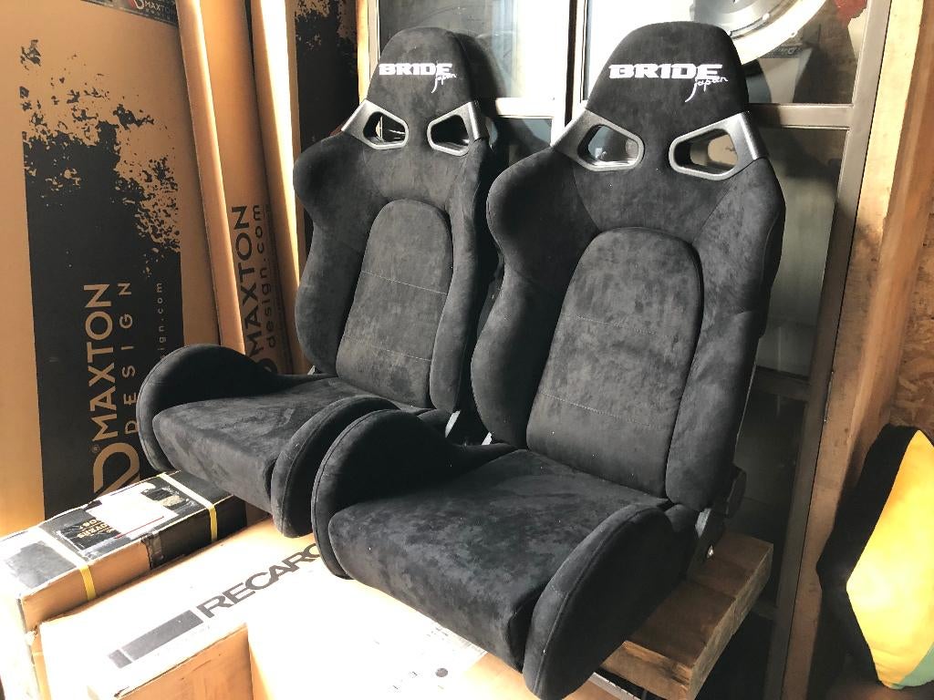 Bride Cuga Alcantara Zwart kuipstoel sportstoel schaalstoel