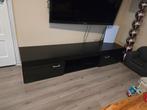 Witte kast met zwarte deuren TV kast, Overige materialen, Gebruikt, 150 tot 200 cm, Ophalen of Verzenden