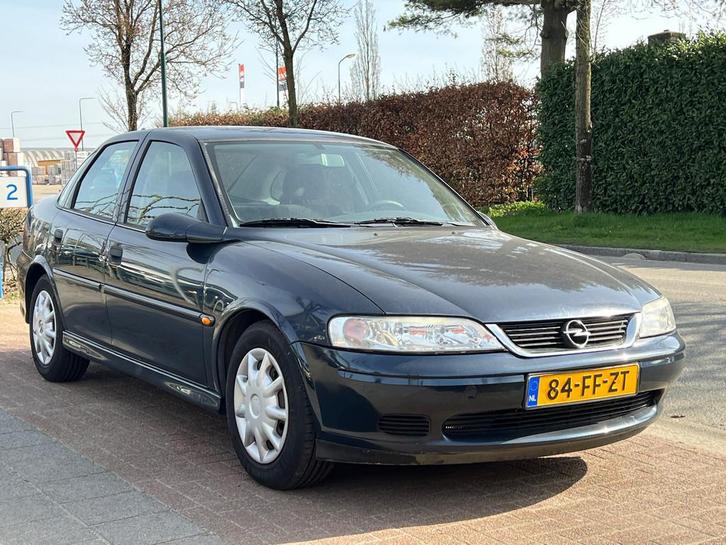 Opel Vectra 1.6GL * 1Ste Eignr|NAP 46.783km!, Auto's, Opel, Bedrijf, Te koop, Vectra, ABS, Airbags, Centrale vergrendeling, Startonderbreker