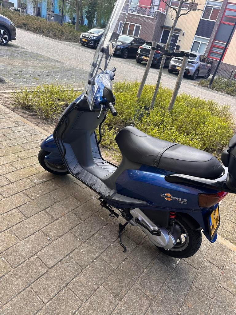 Piaggio Sfera 125 A1, Scooter, Gebruikt, Particulier, 125 cc