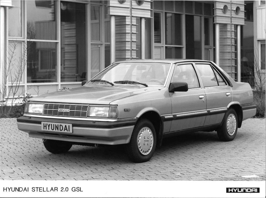 2 persfoto's Hyundai Stellar, 1987, Ophalen of Verzenden, Nieuw, Overige merken