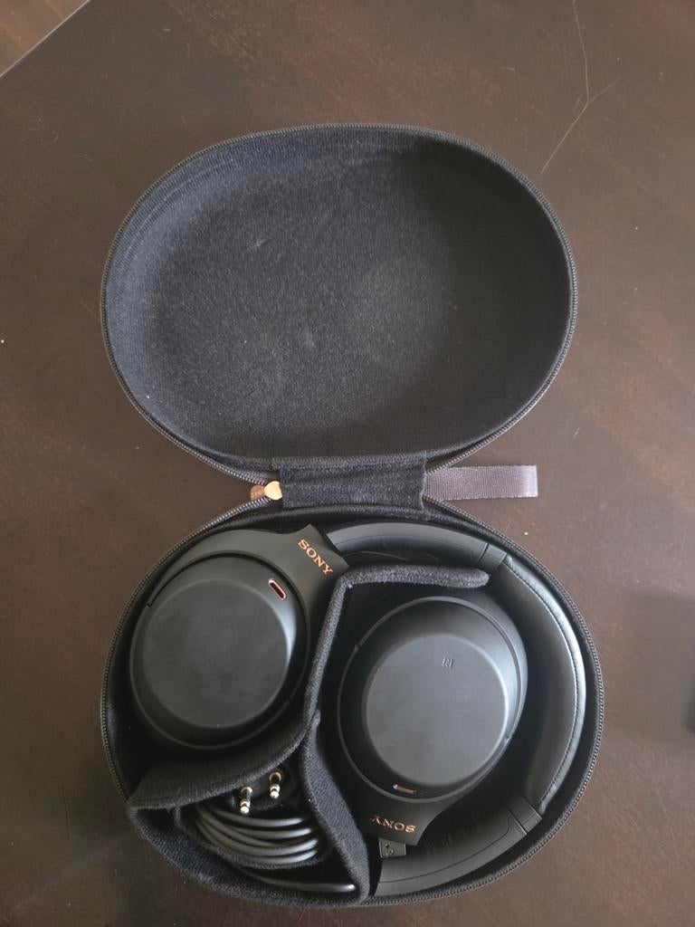 Sony WH-1000XM4 Draadloze Noise-Cancelling Koptelefoon, Ophalen, Zo goed als nieuw, Over oor (circumaural), Draadloos