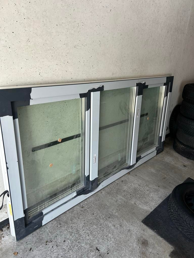 Kunstof Kozijn met triple glas 226x110, Doe-het-zelf en Verbouw, Glas en Ramen, Gevelraam of Ruit, 120 tot 160 cm, Nieuw, Ophalen of Verzenden