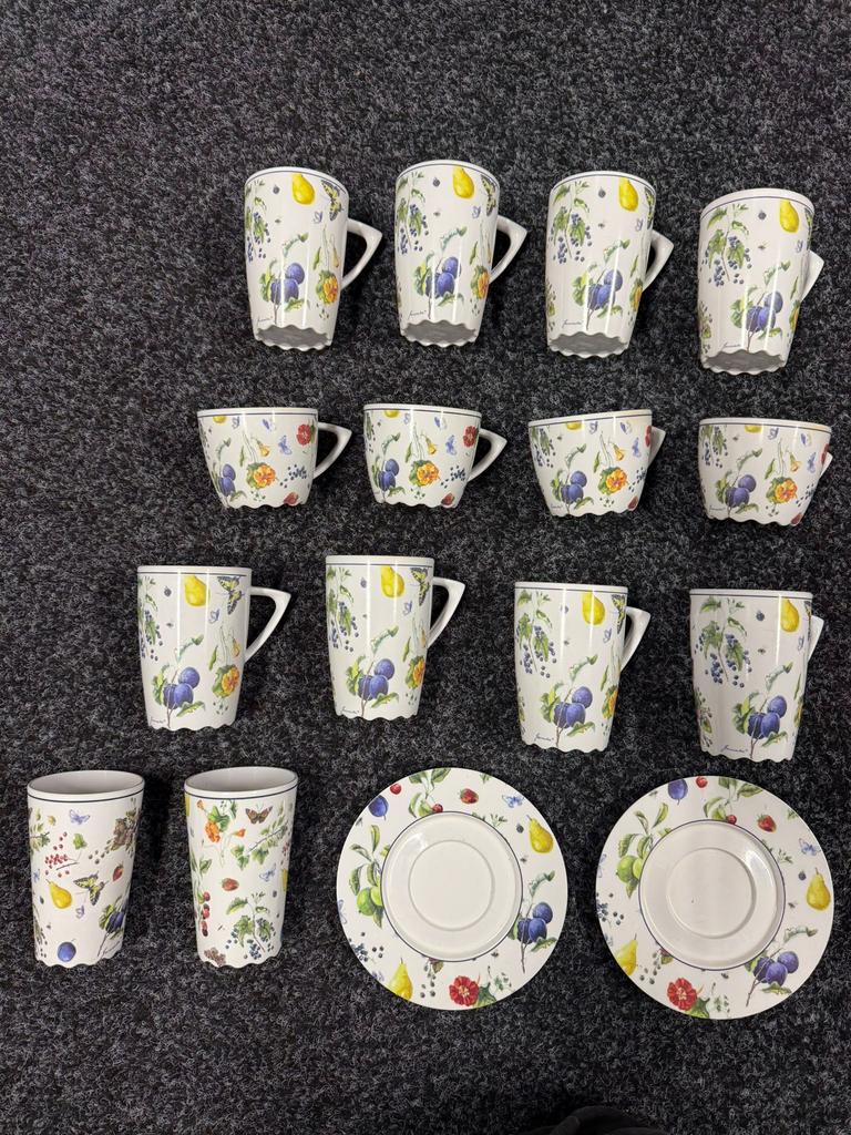 16 delig camping servies janneke brinkman, Ophalen of Verzenden