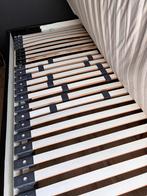 Gebruikt zwart bed met Auping lattenbodems en matrassen, Ophalen, Gebruikt, Zwart, Tweepersoons
