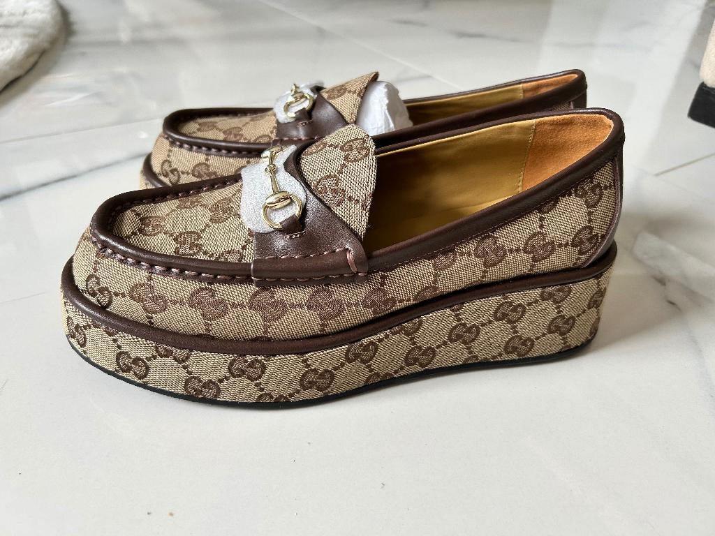 Gucci dames schoenen, Kleding | Dames, Schoenen, Nieuw, Espadrilles of Moccasins, Beige, Ophalen of Verzenden