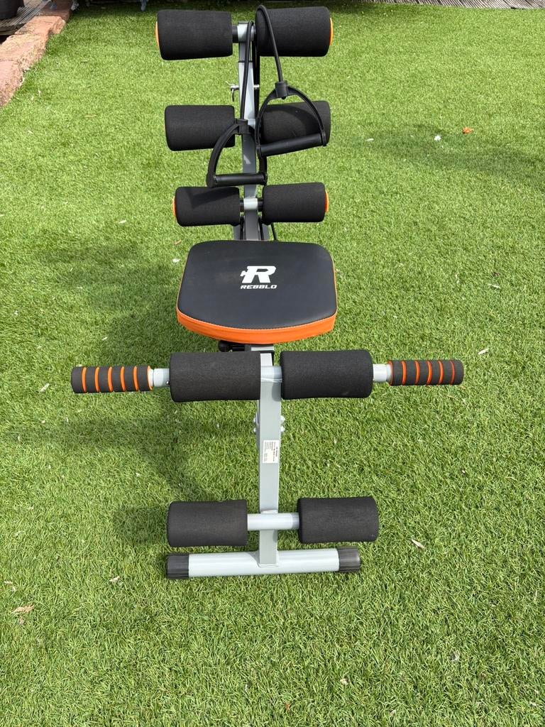 Fitnessbankje, Ophalen, Zo goed als nieuw, Krachtstation