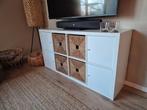 IKEA Kallax wit (2x4) incl. 4 deurtjes en 4 Bränas manden, Ophalen, Gebruikt