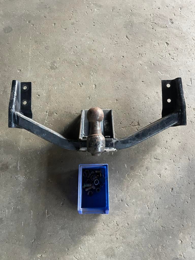 Trekhaak Mercedes 508 608, Ophalen, Gebruikt, Motor en Techniek