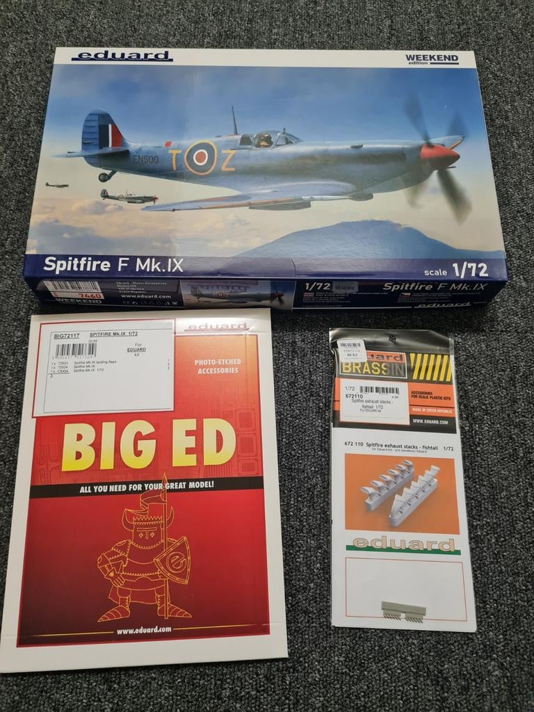 Eduard Spitfire F Mk.IX modelbouw vliegtuig 1:72, Ophalen of Verzenden