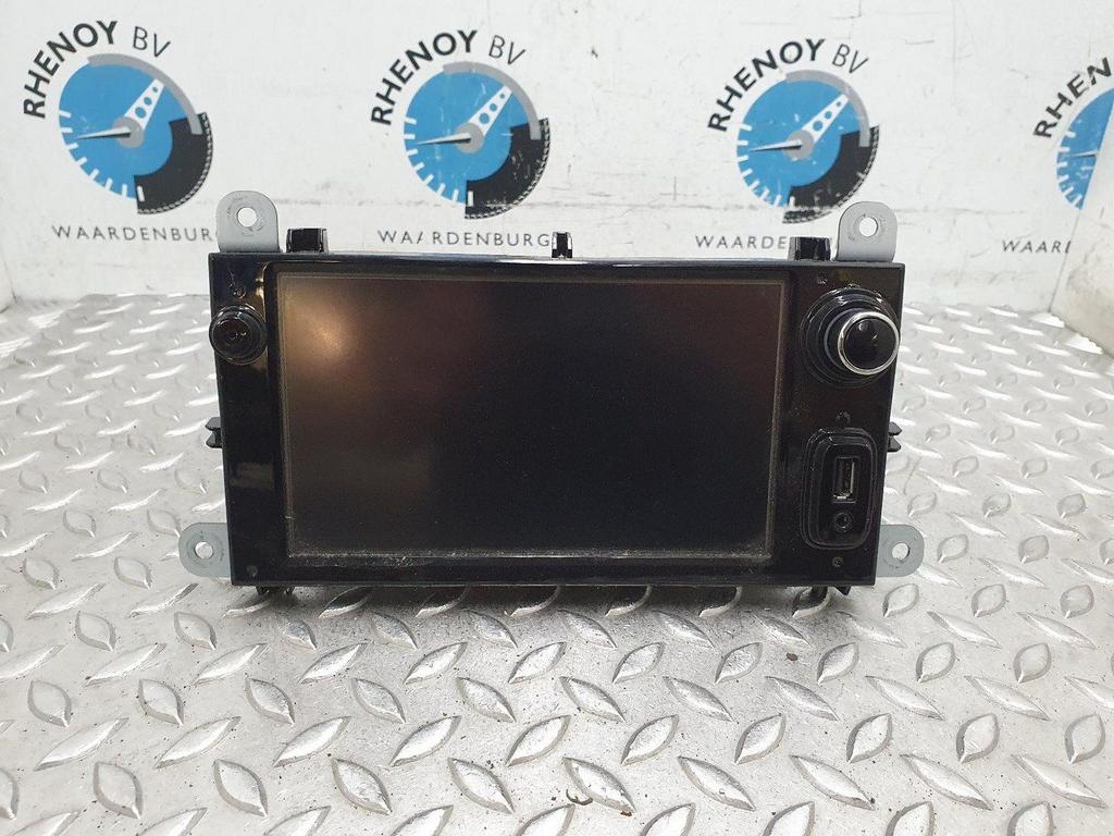 RENAULT CLIO NAVIGATIE 2014, Ophalen of Verzenden, Gebruikt, Stiba lid