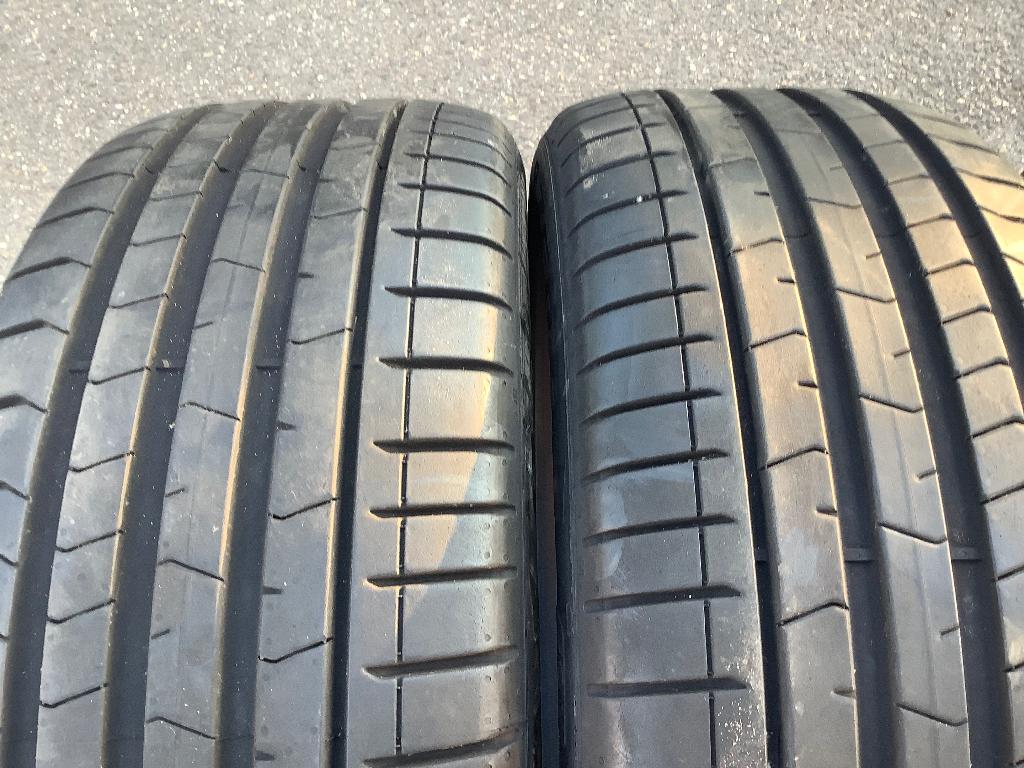 2 zomerbanden Pirelli PZero 235 50 19 demo zgan, Gebruikt, 235 mm, Band(en), Personenwagen