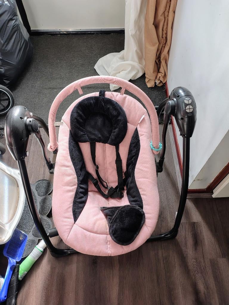 Schommelstoel baby, Kinderen en Baby's, Kinderkamer | Tafels en Stoelen, Ophalen, Gebruikt, Stoel(en)