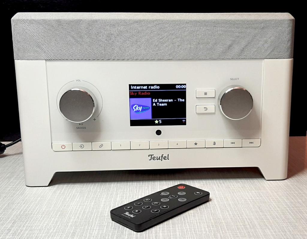 RADIO 3SIXTY  merk Teufel, Ophalen of Verzenden, Zo goed als nieuw