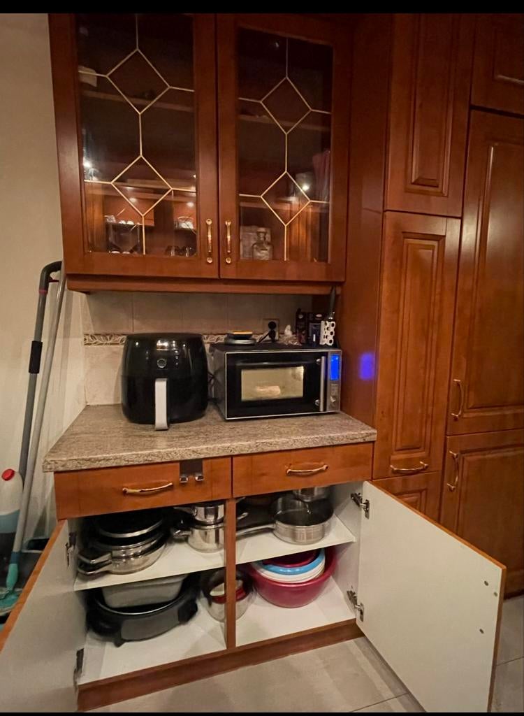 Complete keuken, Gebruikt, Bruin, Graniet of Steen, Enkelwandige keuken