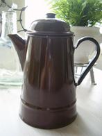 Oude koffiepot van bruin emaille, Antiek en Kunst, Curiosa en Brocante, Ophalen of Verzenden