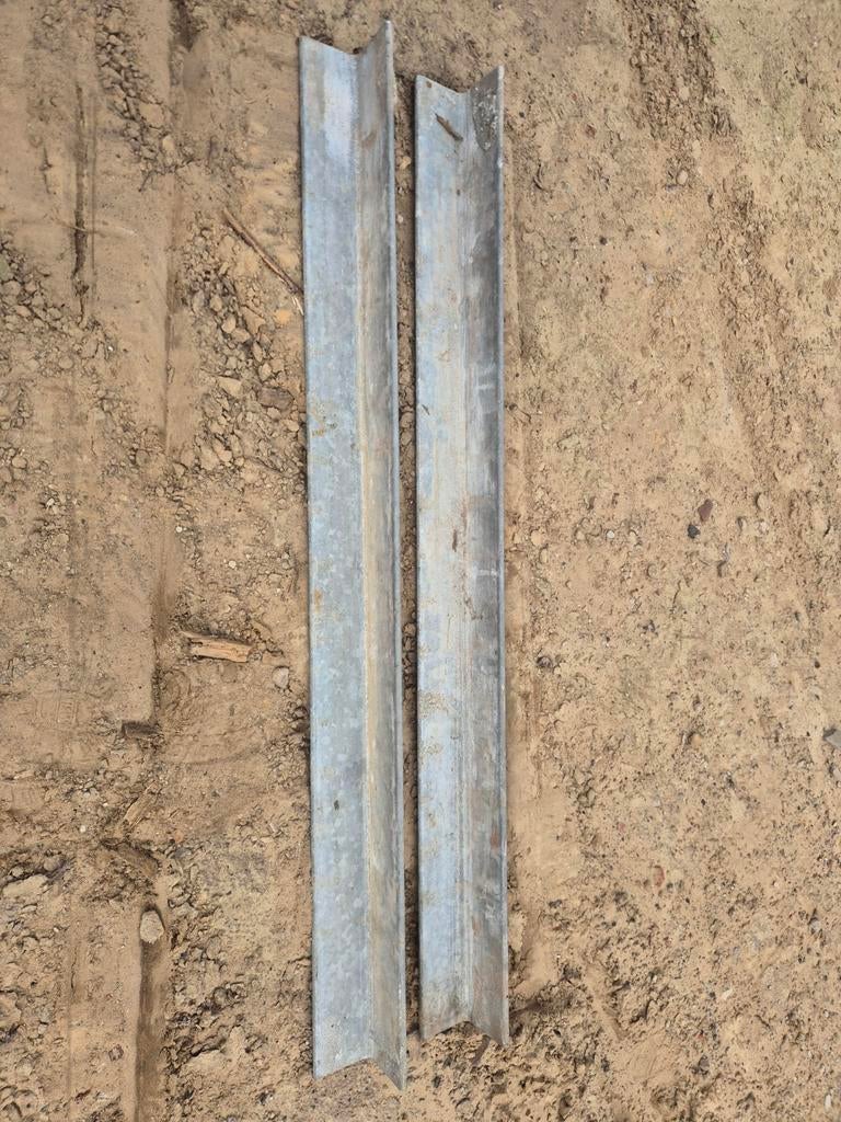 Latei hoeklijn, Ophalen