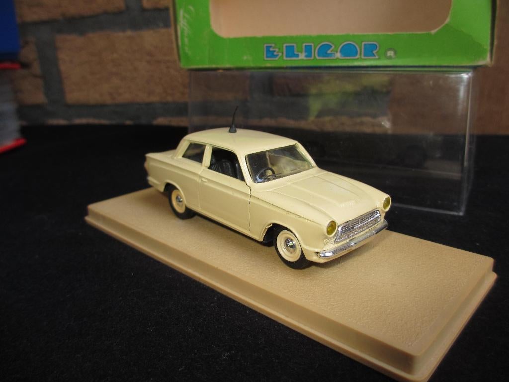 Elicor Ford Cortina 1105 Ivoor kleur 1965 in doos zeldzaam, Ophalen of Verzenden, Gebruikt, Auto, Overige merken