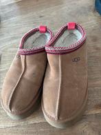UGG Pantoffels Bruin - Maat 38, Ophalen of Verzenden, Gedragen, Bruin, Pantoffels of Sloffen