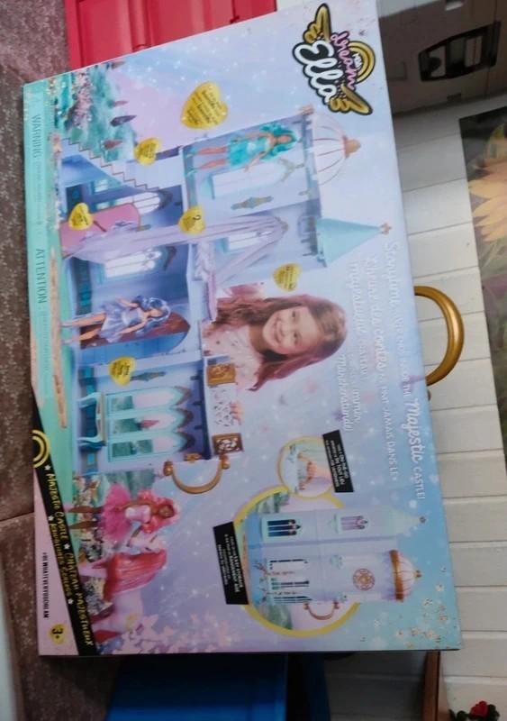 Dream Ella Majestic Kasteel - Nieuw in doos, groot!, Ophalen of Verzenden, Nieuw, Poppenhuis