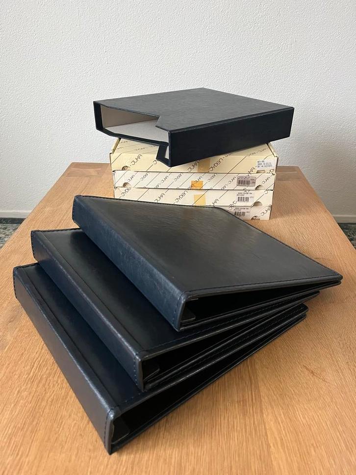 Jyden Juka Donkerblauwe Albums + Bladen 30x30, Hobby en Vrije tijd, Scrapbooking, Zo goed als nieuw, Album of Boek, Overige merken