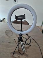 TikTok Tafelmodel Ringlamp met Statief en Telefoonhouder, Ophalen of Verzenden, Zo goed als nieuw