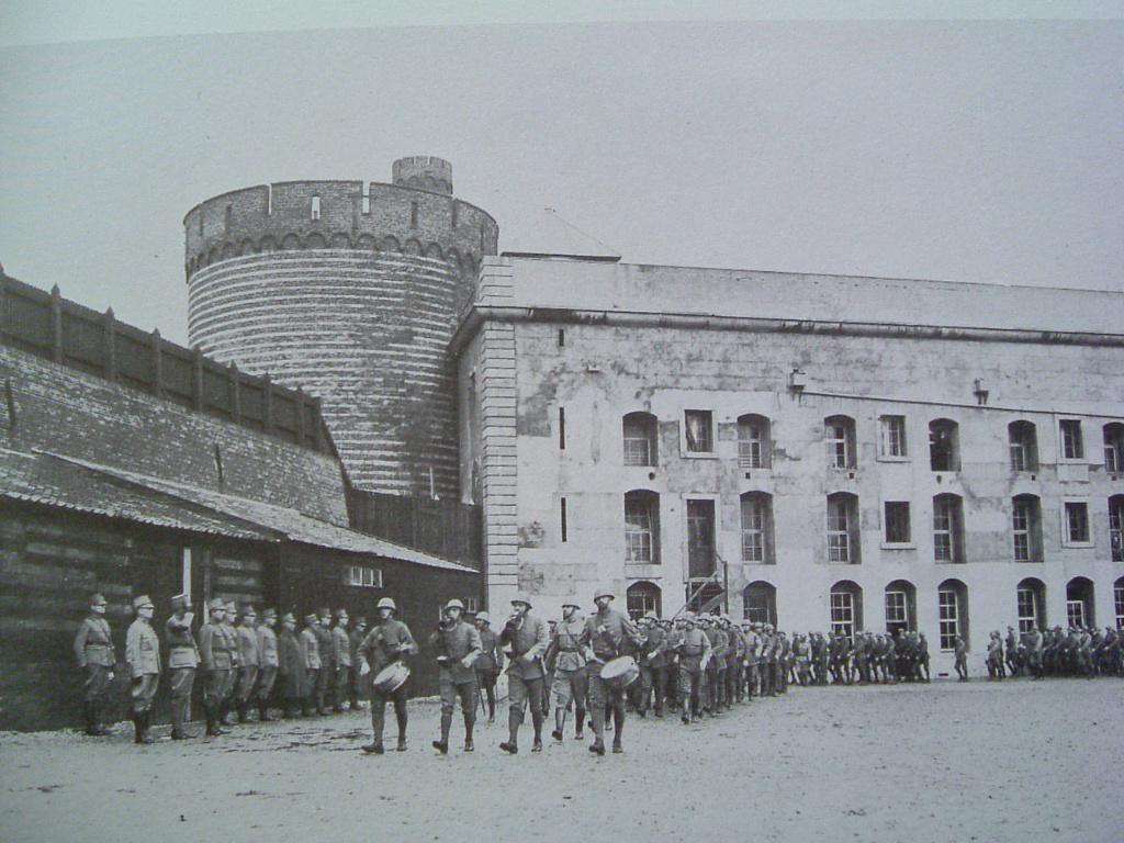 Herinneringen aan de Zeeuwse kustartillerie., G. Dekker, Ophalen of Verzenden, Landmacht, Tweede Wereldoorlog