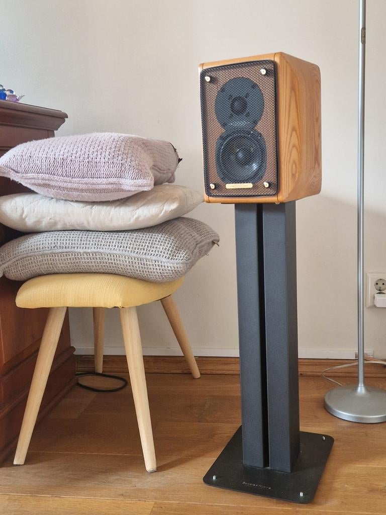 Diapason micra 3 iii luidprekers boxen incl stands, Audio, Tv en Foto, Luidsprekers, Zo goed als nieuw, Minder dan 60 watt, Front, Rear of Stereo speakers