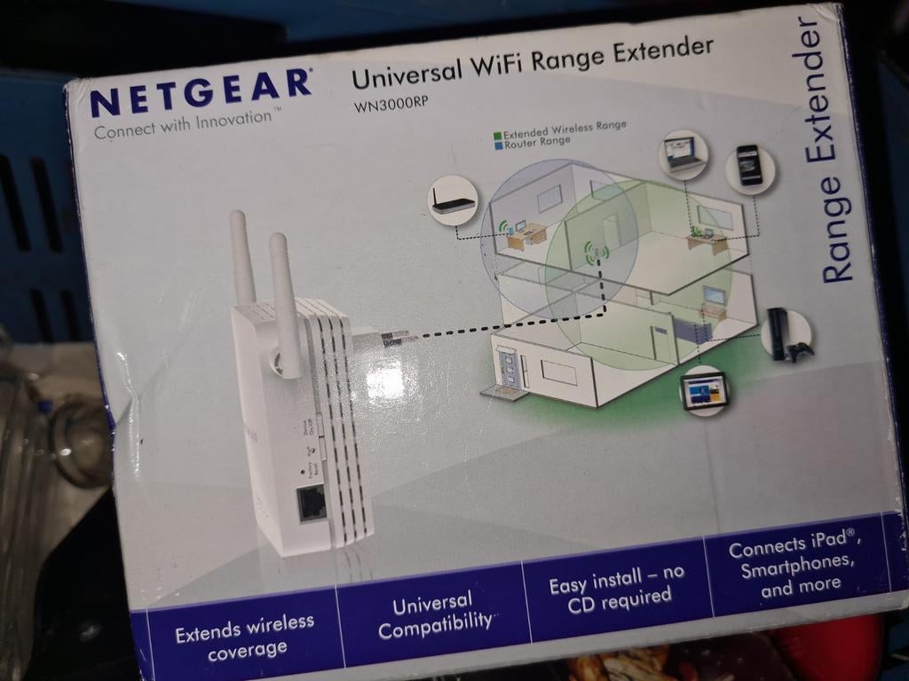 NETGEAR Universal WiFi Range Extender WN3000RP, Ophalen of Verzenden, Zo goed als nieuw, NETGEAR