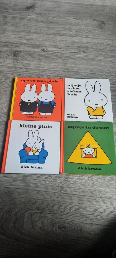 4x nijntje boekjes, Boeken, Kinderboeken | Baby's en Peuters, Ophalen of Verzenden