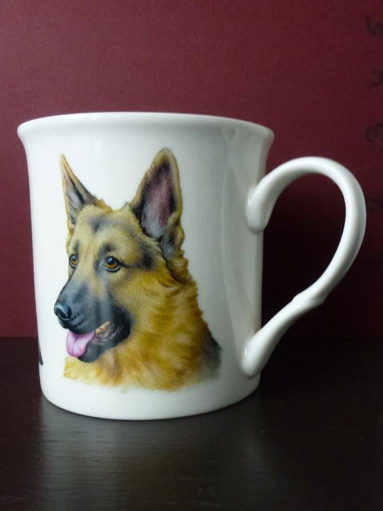 div. Bekers Dieren met Honden, Kat, Poesjes, Bloemen,, Overige typen, Ophalen of Verzenden, Zo goed als nieuw, Overige stijlen