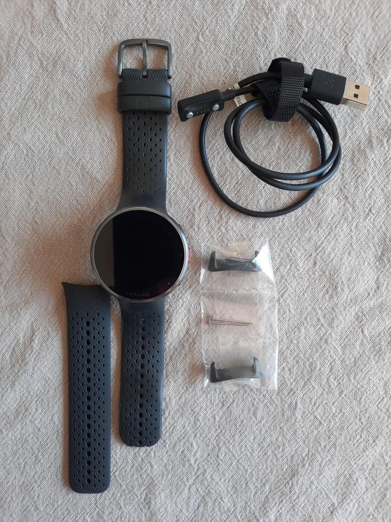 Polar Pacer Pro GPS Hardloophorloge, Ophalen, Gebruikt, Zwart, Waterdicht