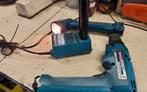 Makita accu boormachine, zaklamp, lader en 2 x accu., Doe-het-zelf en Verbouw, Gereedschap | Boormachines, Ophalen, Boormachine
