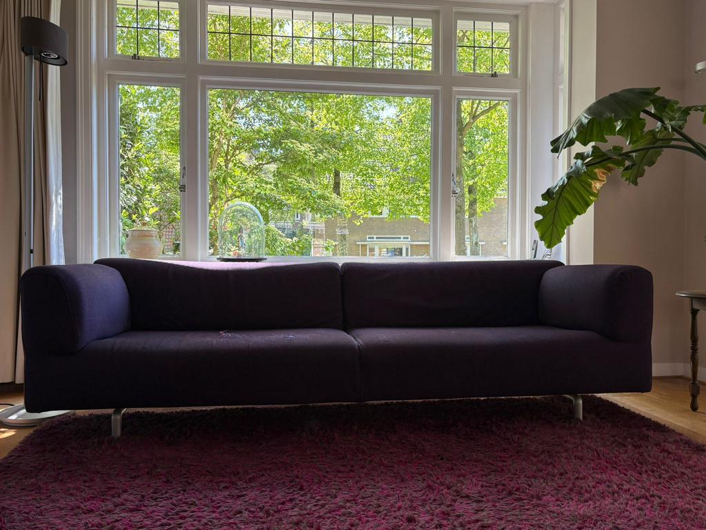 Paarse designbank van Cassina, Ophalen, 250 tot 300 cm, Gebruikt, 75 tot 100 cm