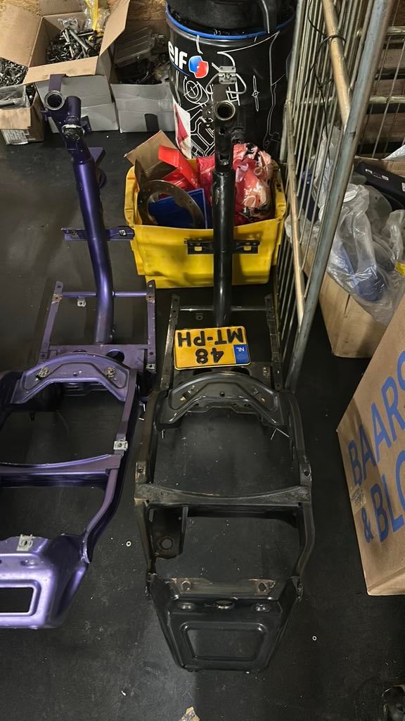 Piaggio Zip 125cc M25 A1 NL frame, Ophalen of Verzenden