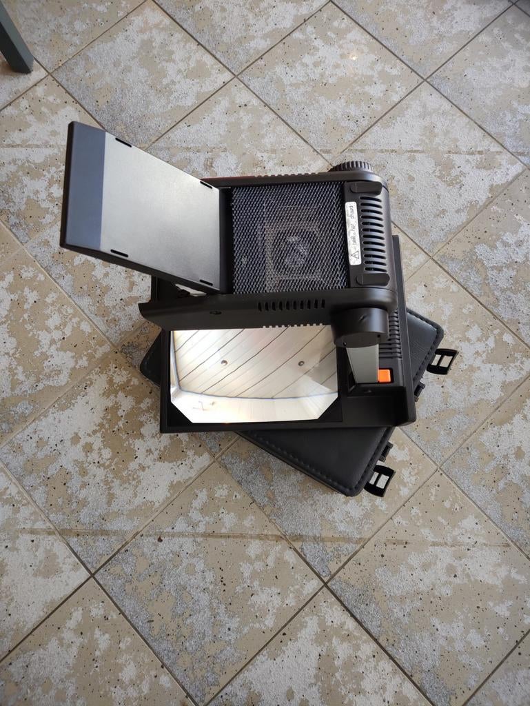 Overhead projector A+K portable 350, Ophalen, Zo goed als nieuw, Overige merken