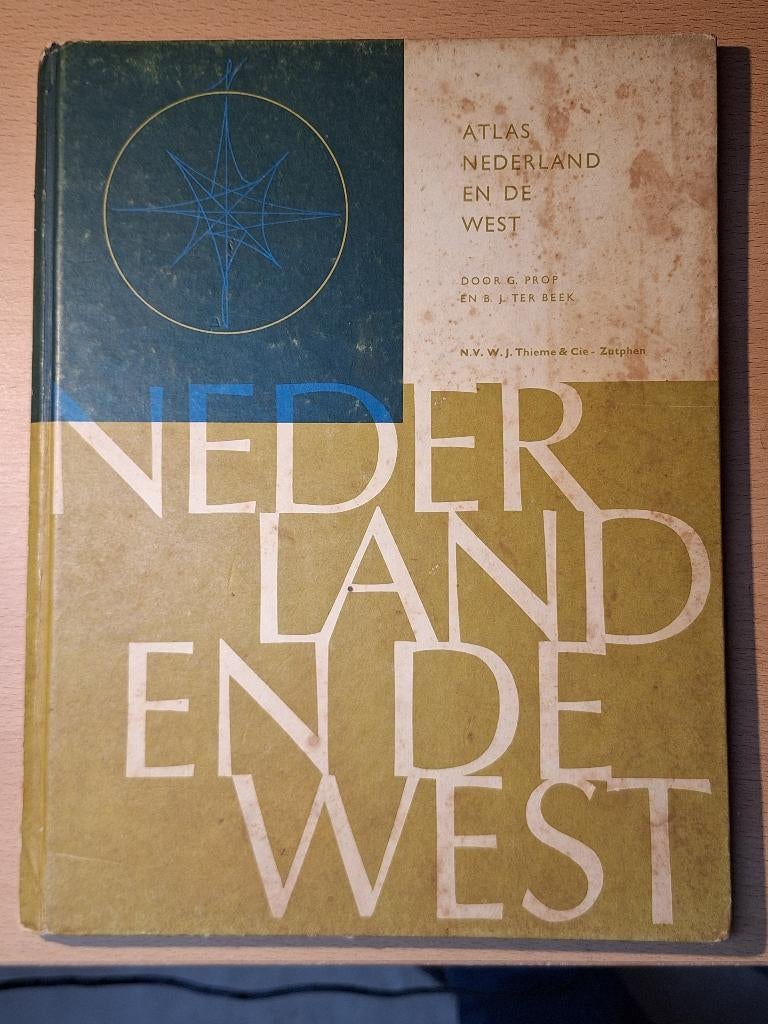 Atlas Nederland en de West, Gelezen, Overige atlassen, Ophalen of Verzenden, 1800 tot 2000