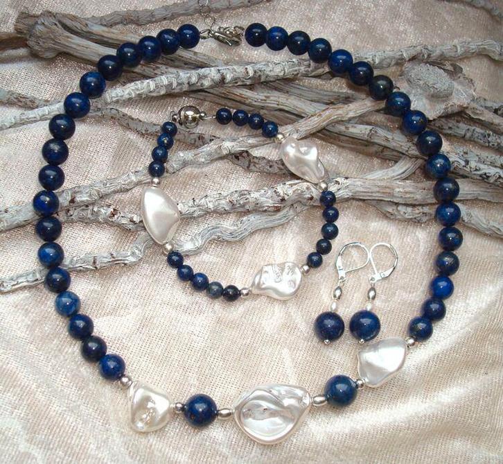 Sieradenset van lapis lazuli en parelmoer, Sieraden, Tassen en Uiterlijk, Kettingen, Nieuw, Steen of Mineraal, Blauw, Met edelsteen