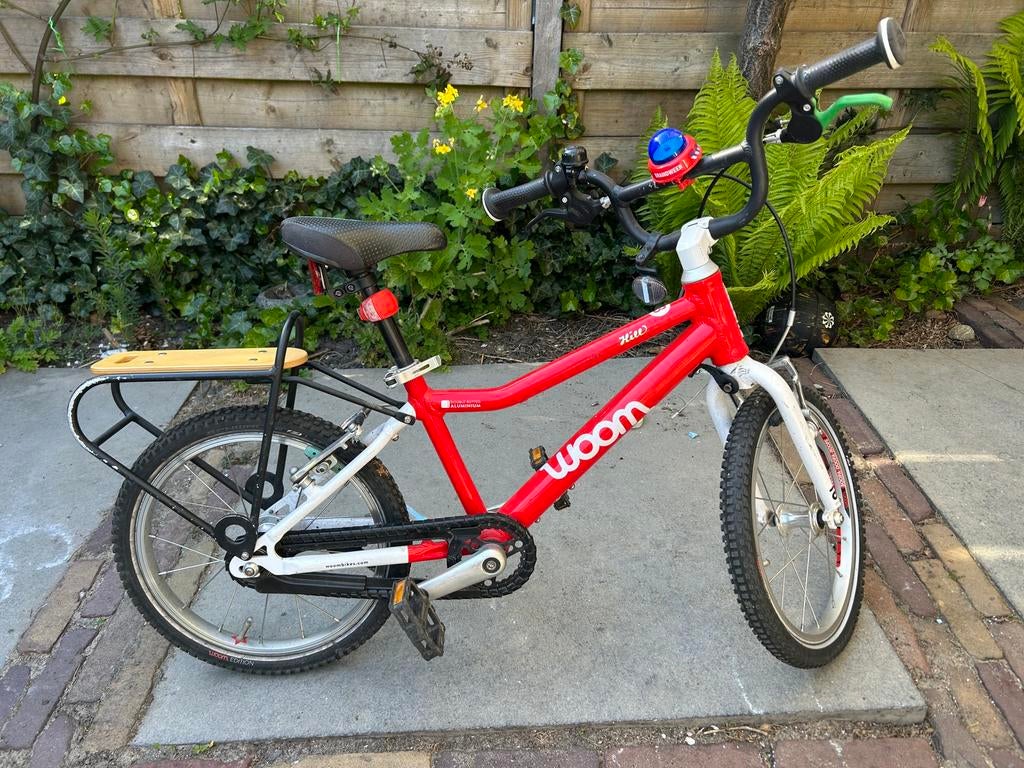 Woom 3 kinderfiets rood, Fietsen en Brommers, Fietsen | Kinderfietsjes, Ophalen, Gebruikt, Velgrem, 16 tot 20 inch