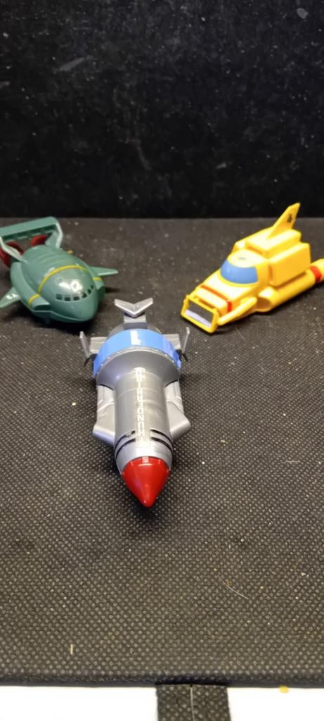 THE THUNDERBIRDS.  3 Bandai pullback ruimtevoertuigen, Verzamelen, Ophalen of Verzenden
