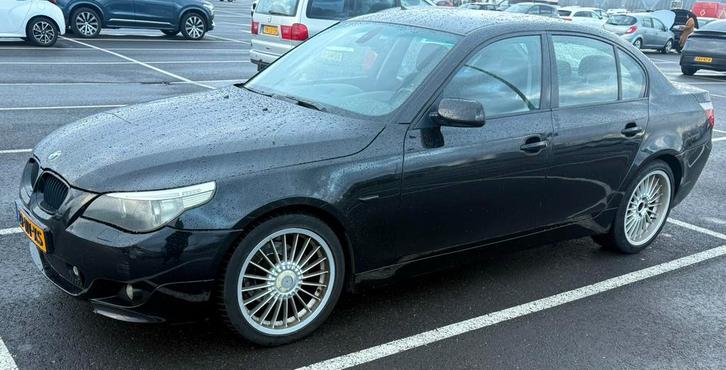 BMW 5-Serie 2.5 I 525 AUT 2004 Zwart M pakket alpina velgen, Auto's, BMW, Bedrijf, Te koop, 5-Serie, Benzine, D, Sedan, Automaat