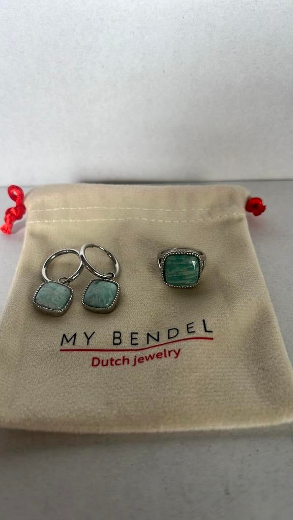 My bendel natuurstenen set ring en oorbellen, Ophalen of Verzenden, Nieuw, Overige materialen, Knopjes of Stekers